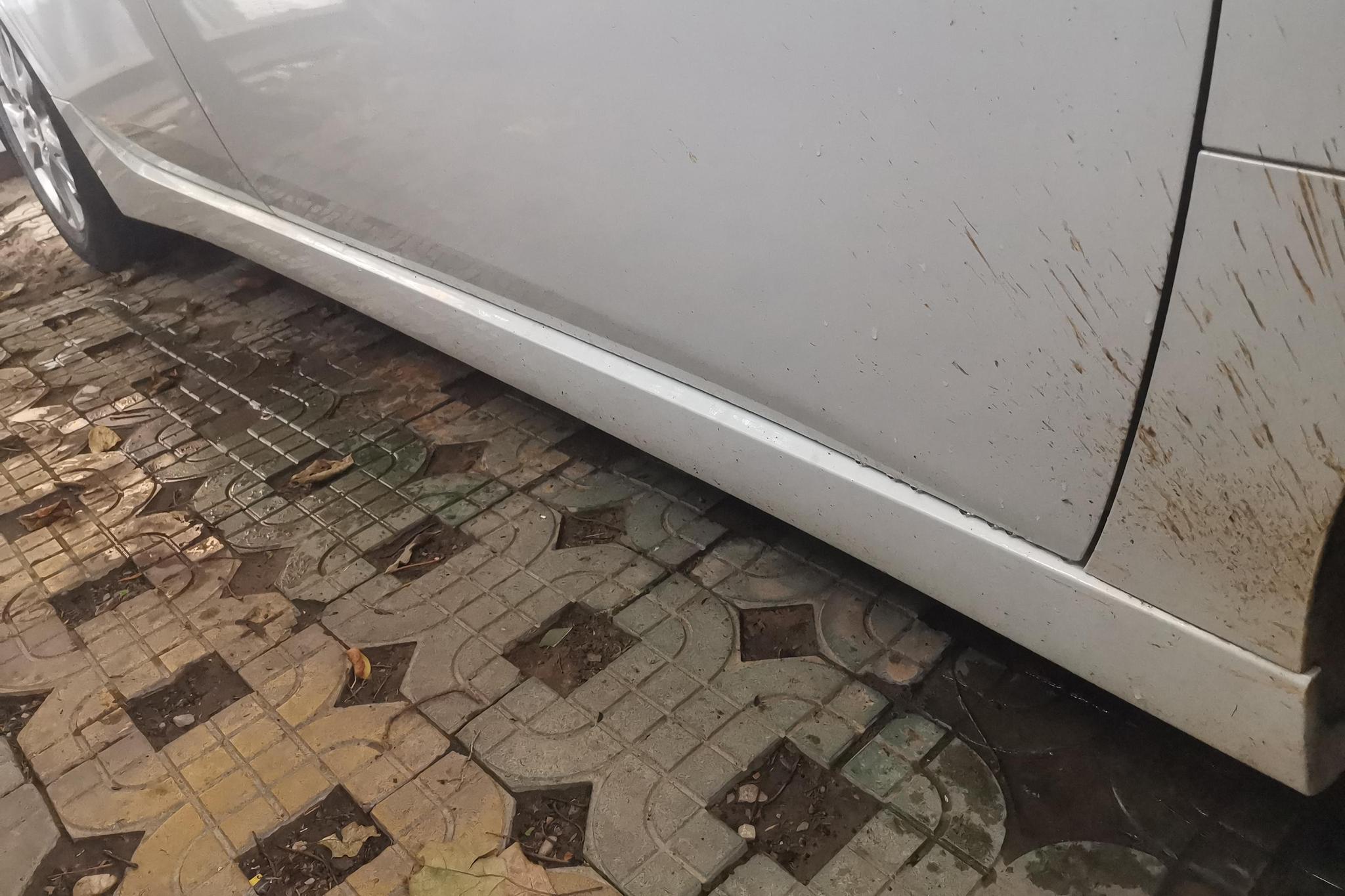 Mazda Ruiyi 2012 2.0L AT Elite