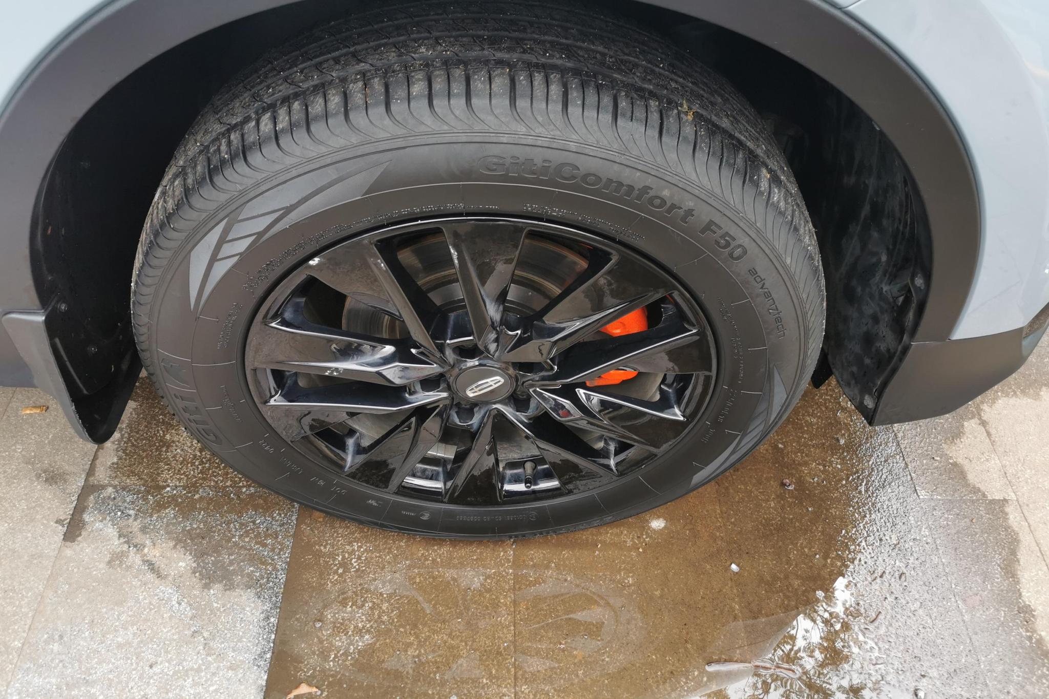 Geely Boyue 2022 X 1.8TD DCT
