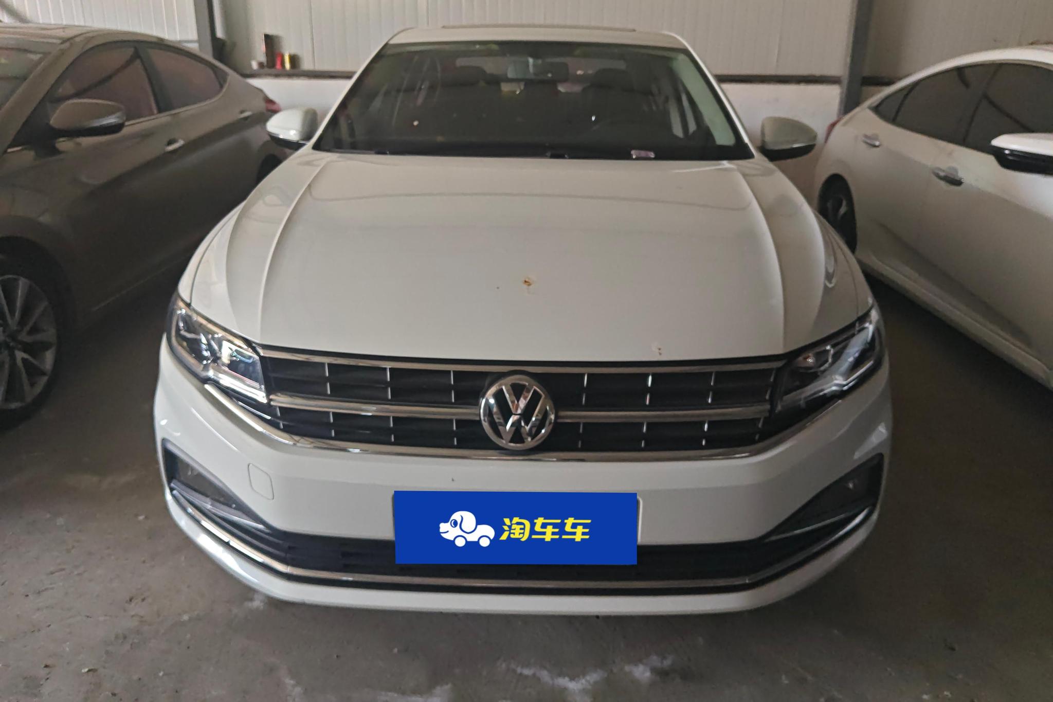 Volkswagen Bora 2020 1.5L AT Elite