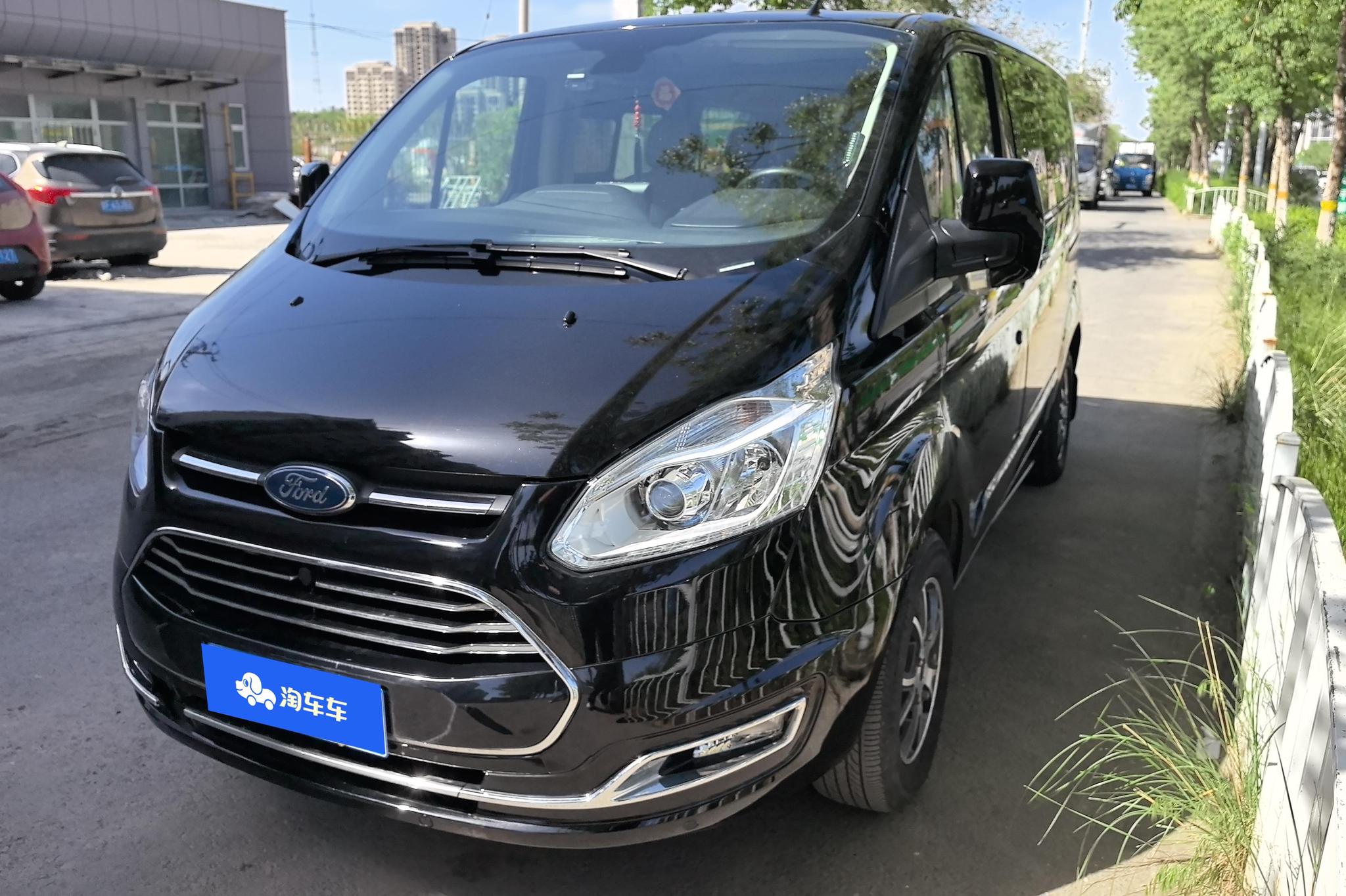 Ford Tourneo