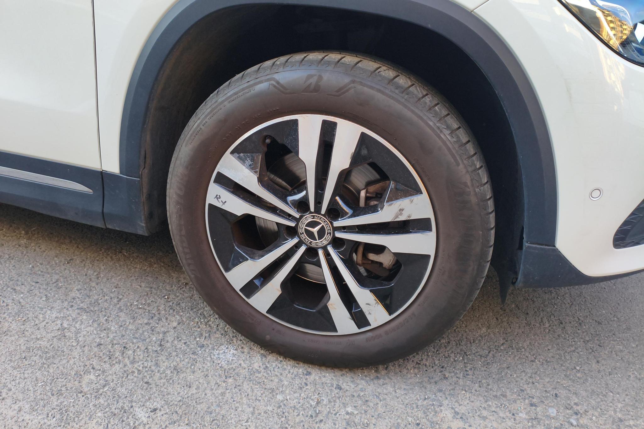 Mercedes-Benz GLA 2023 GLA 220