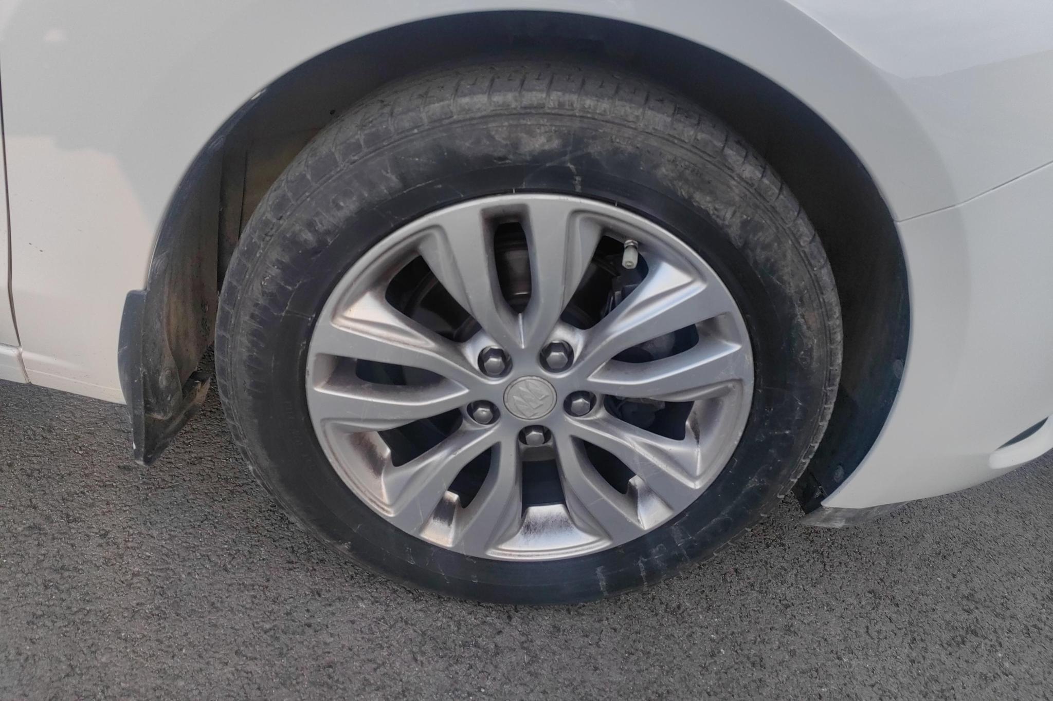 Buick Excelle 2019 15T DCT Elite V
