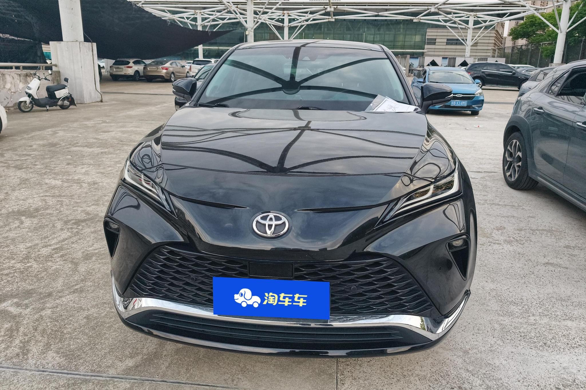 Toyota Venza 2022 2.0L CVT Luxury