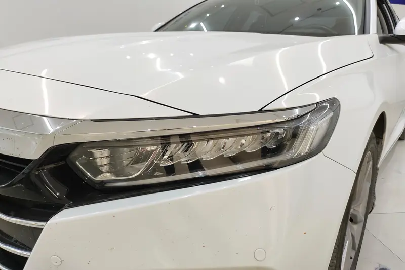 Honda Accord — фото 4