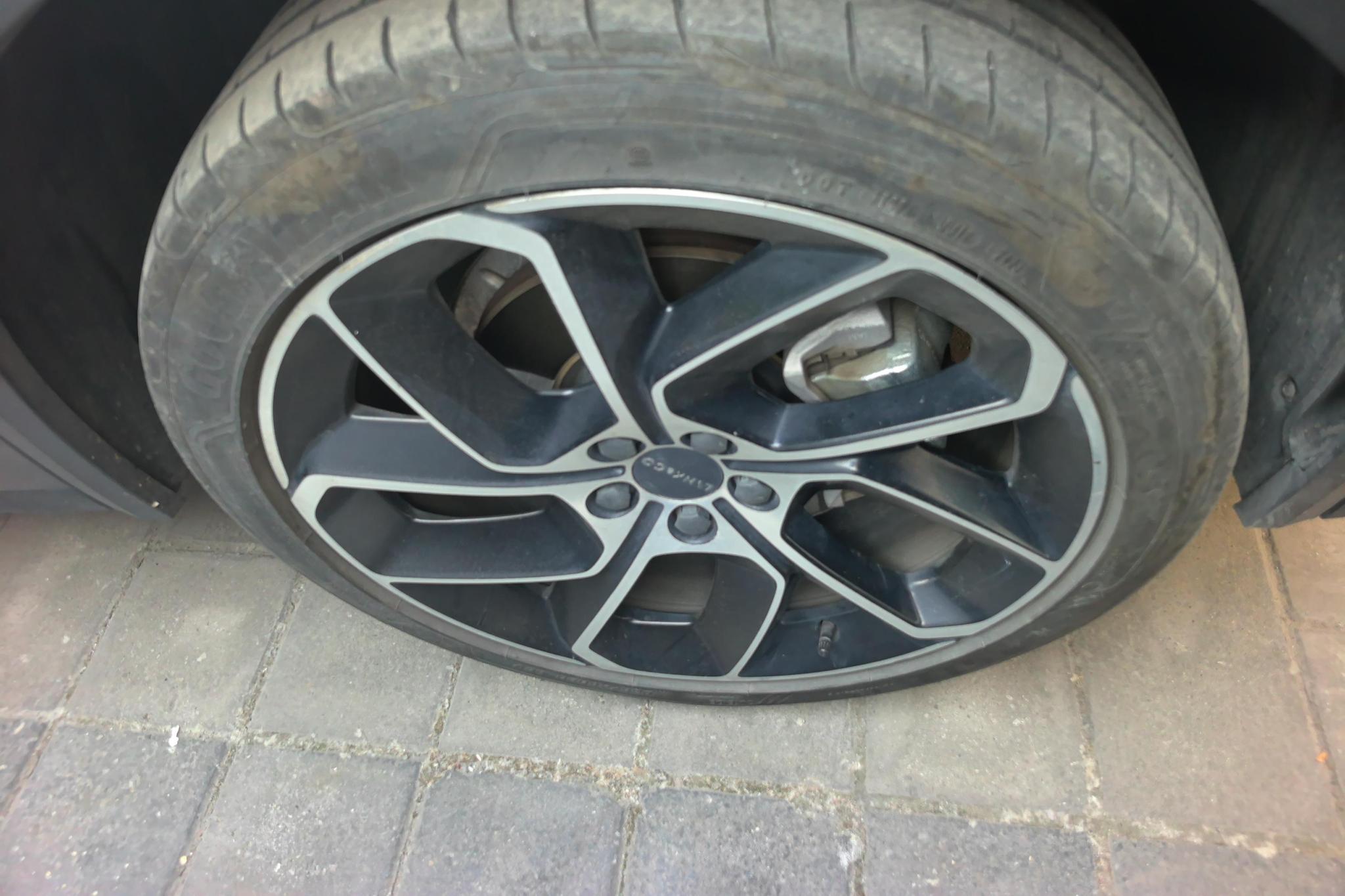 Lynk & Co 05 2020 2.0TD Halo