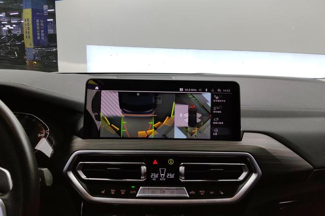 BMW X3 2023 x Drive 30i Leading M — фото 12