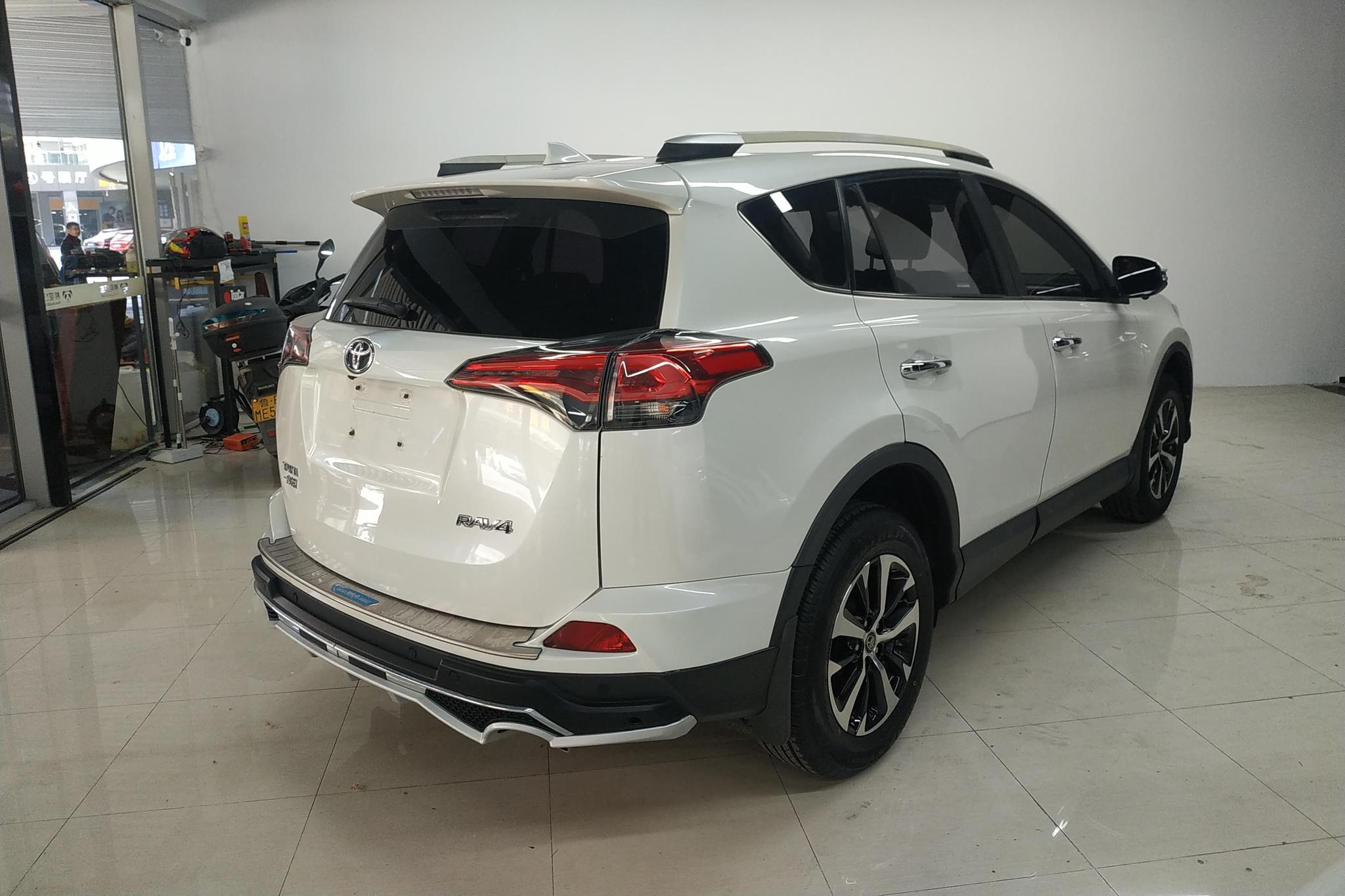 Toyota RAV4 2016 2.0L CVT