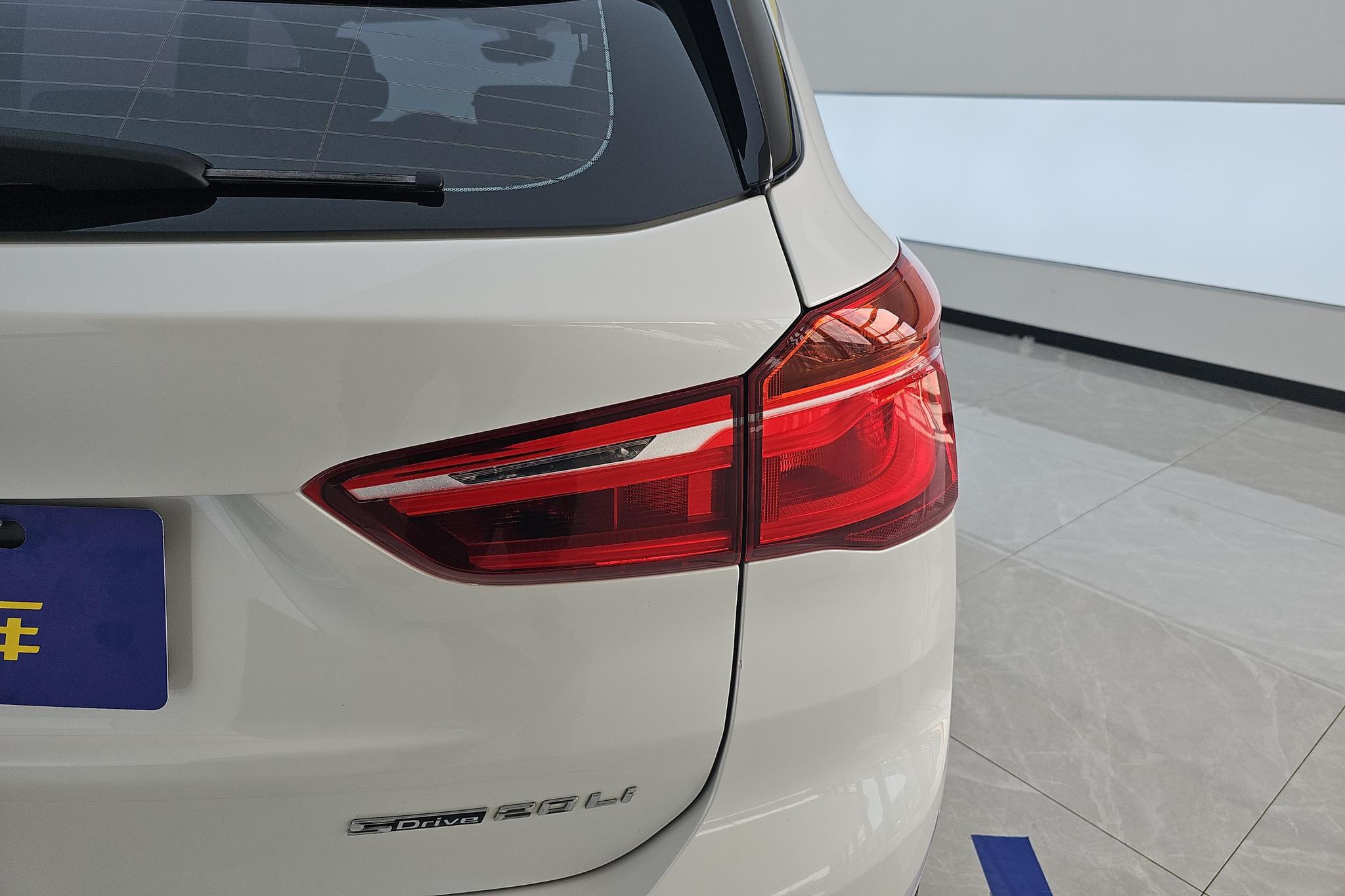 BMW X1 2019 sDrive20Li Lead