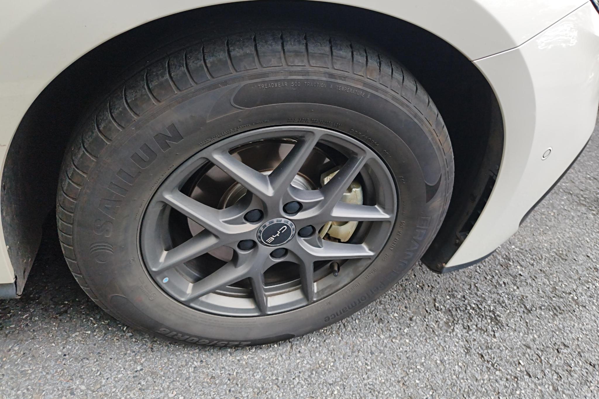 BYD Seal06DM 06DM 2025 Smart Drive DM-i 80KM Luxury