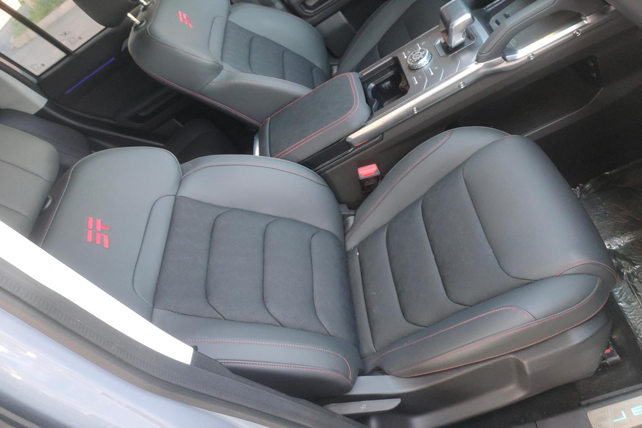 JETOUR Traveller 2023 2.0TD PRO