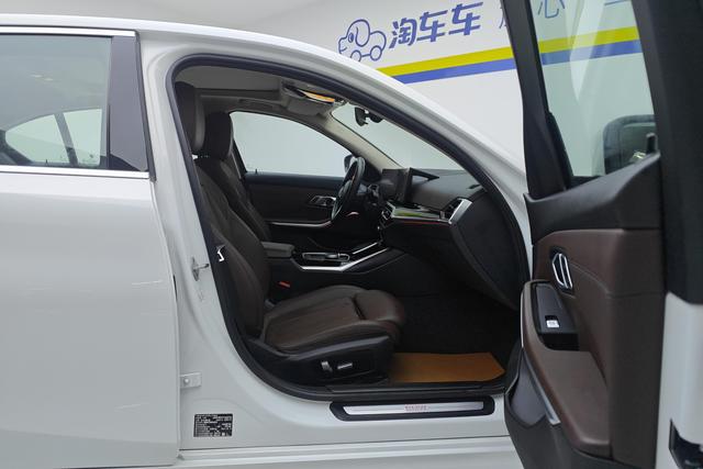 BMW i3 2022 — фото 15