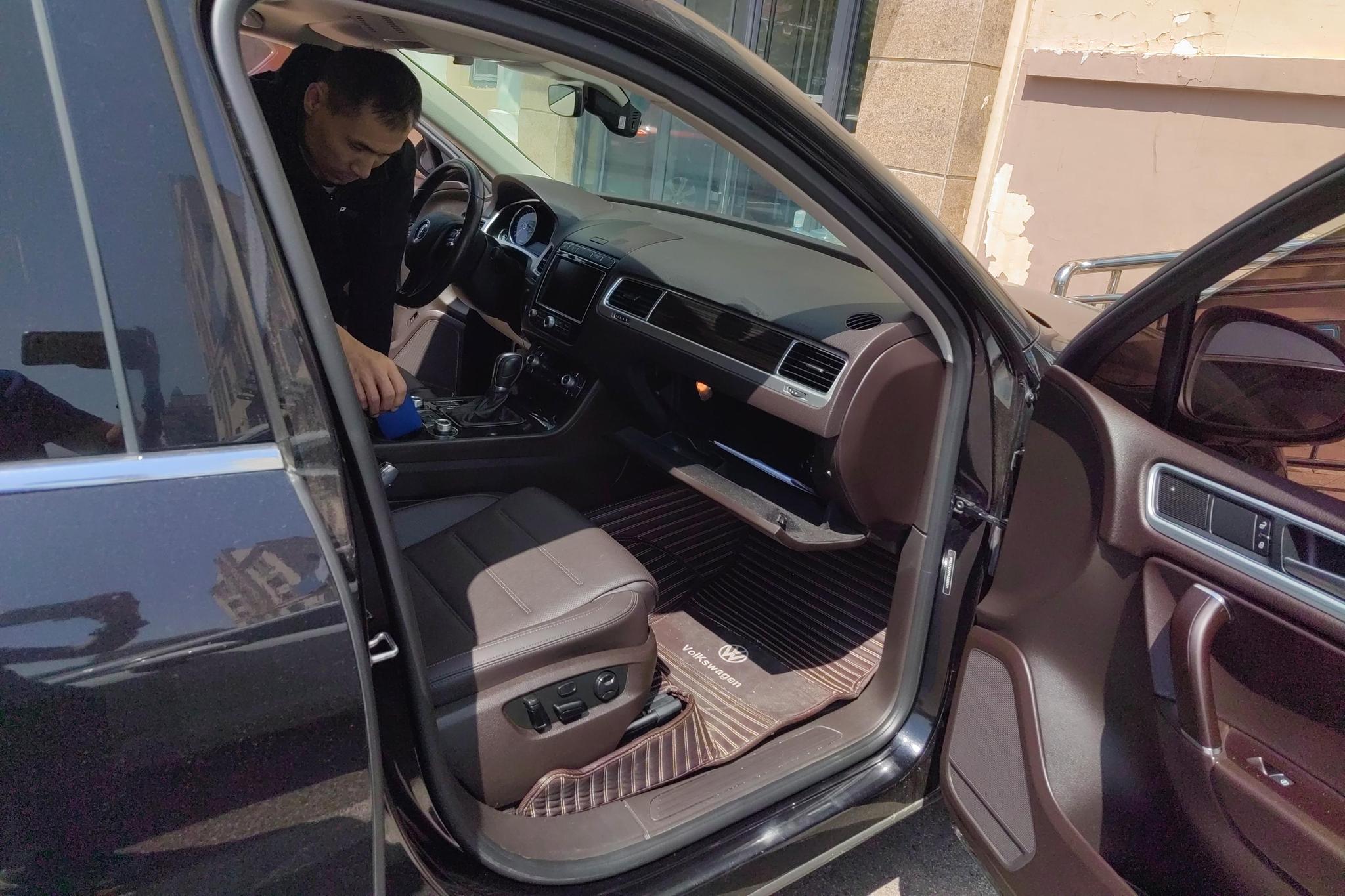 Volkswagen Touareg 2017 3.0TSI
