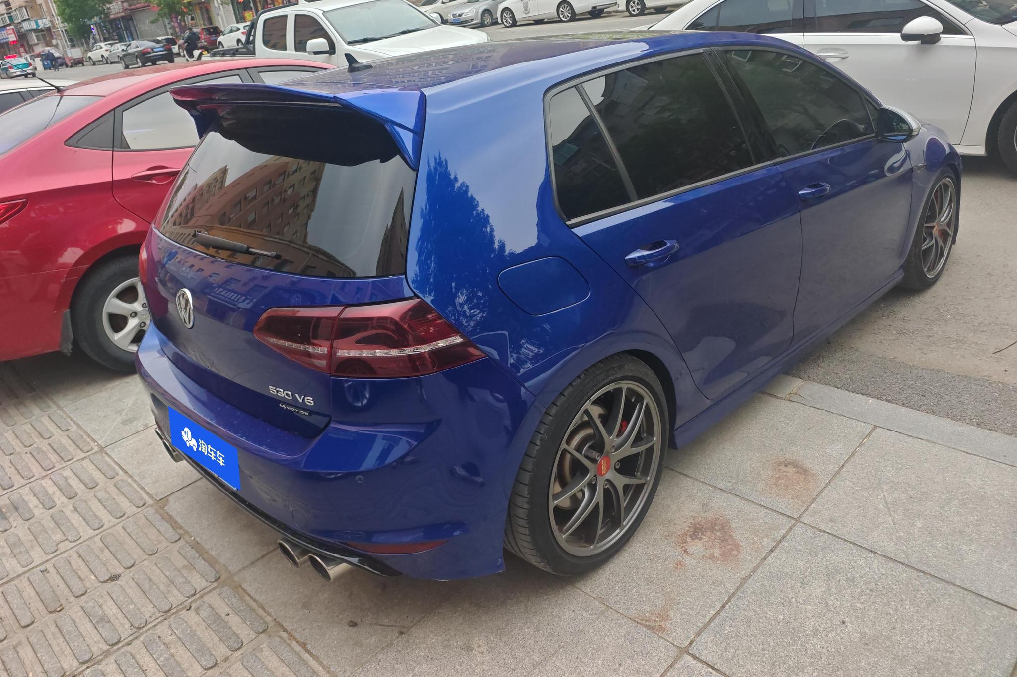 Volkswagen Golf 2015 2.0TSI R