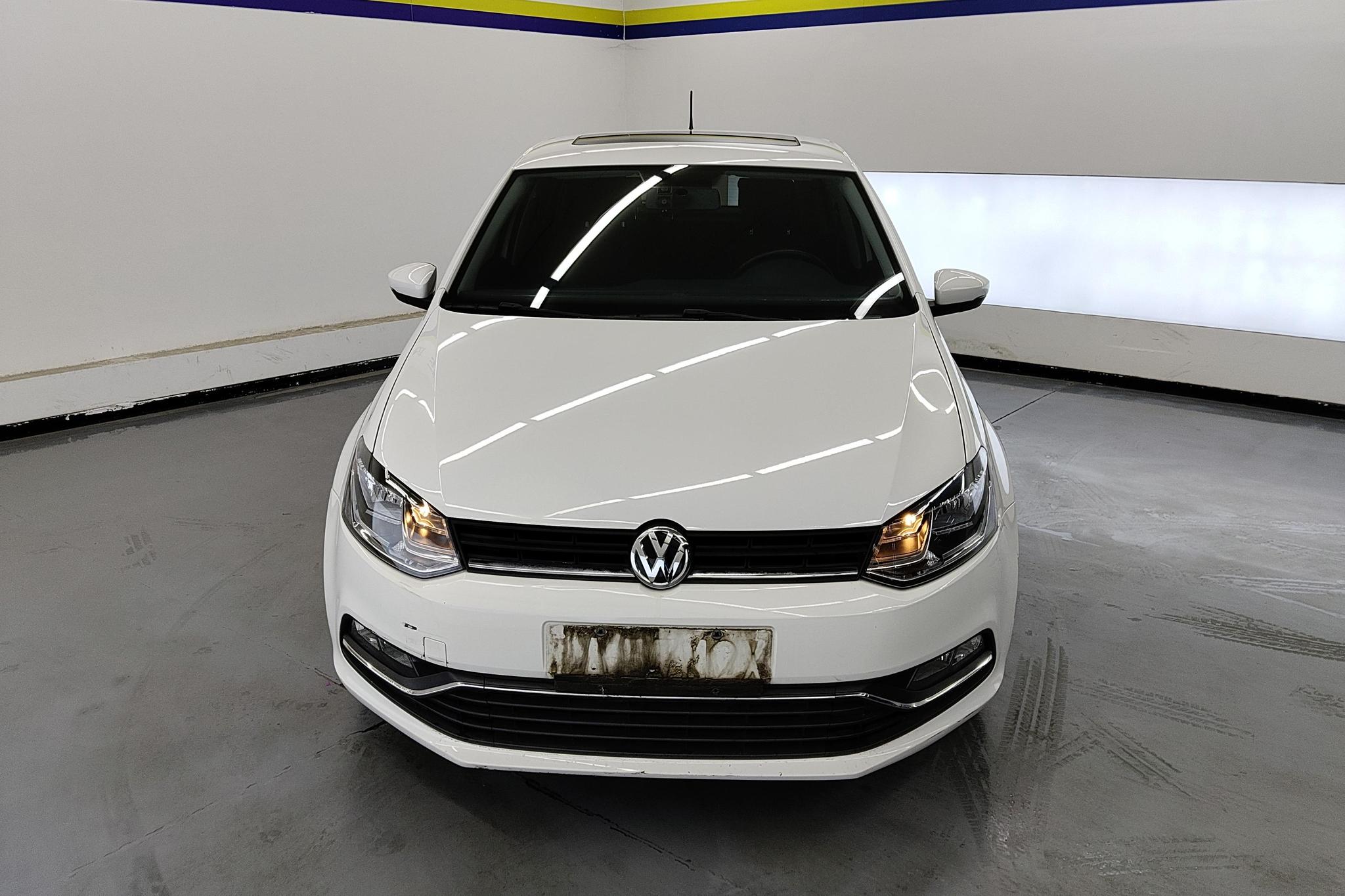 Volkswagen Polo 2018 1.5L AT