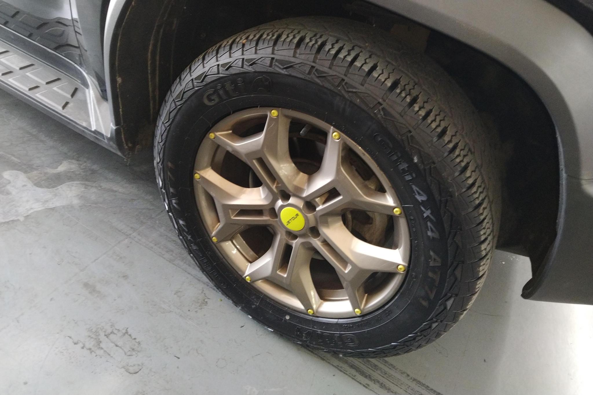 JETOUR Traveller 2023 2.0TD PRO