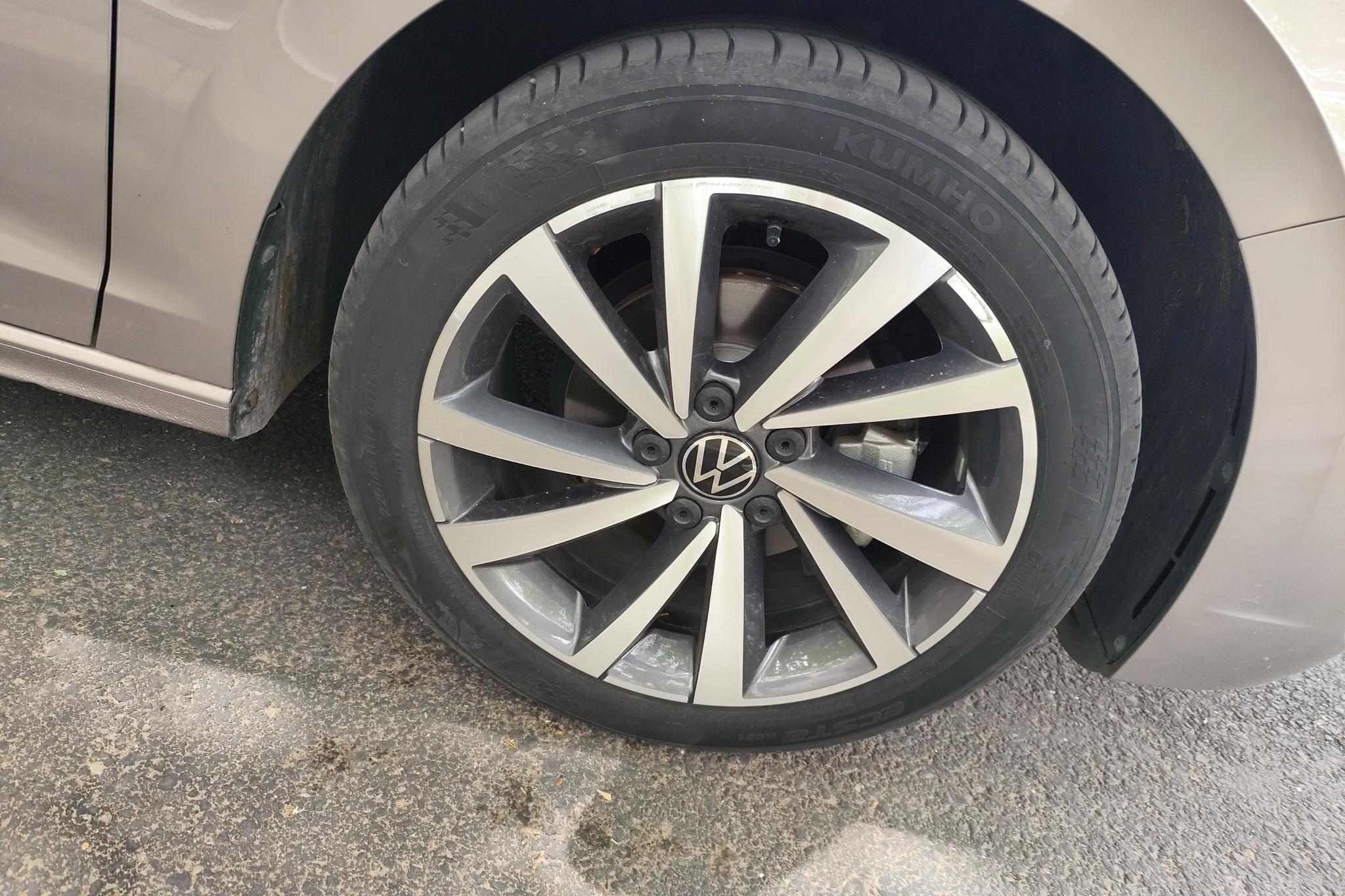 Volkswagen Bora 2021 1.5L AT 30