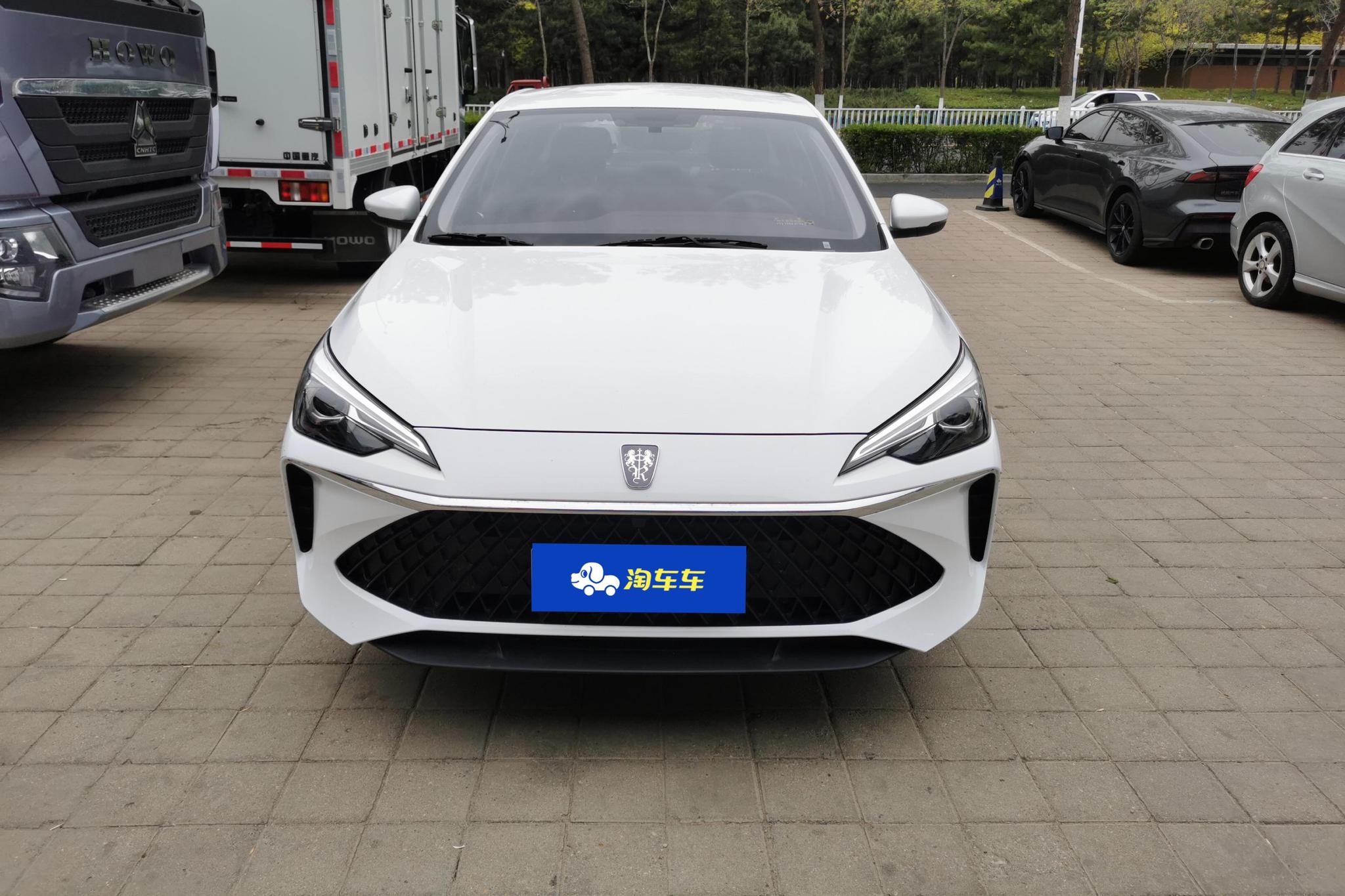 Roewe i5 2023 1.5L MT