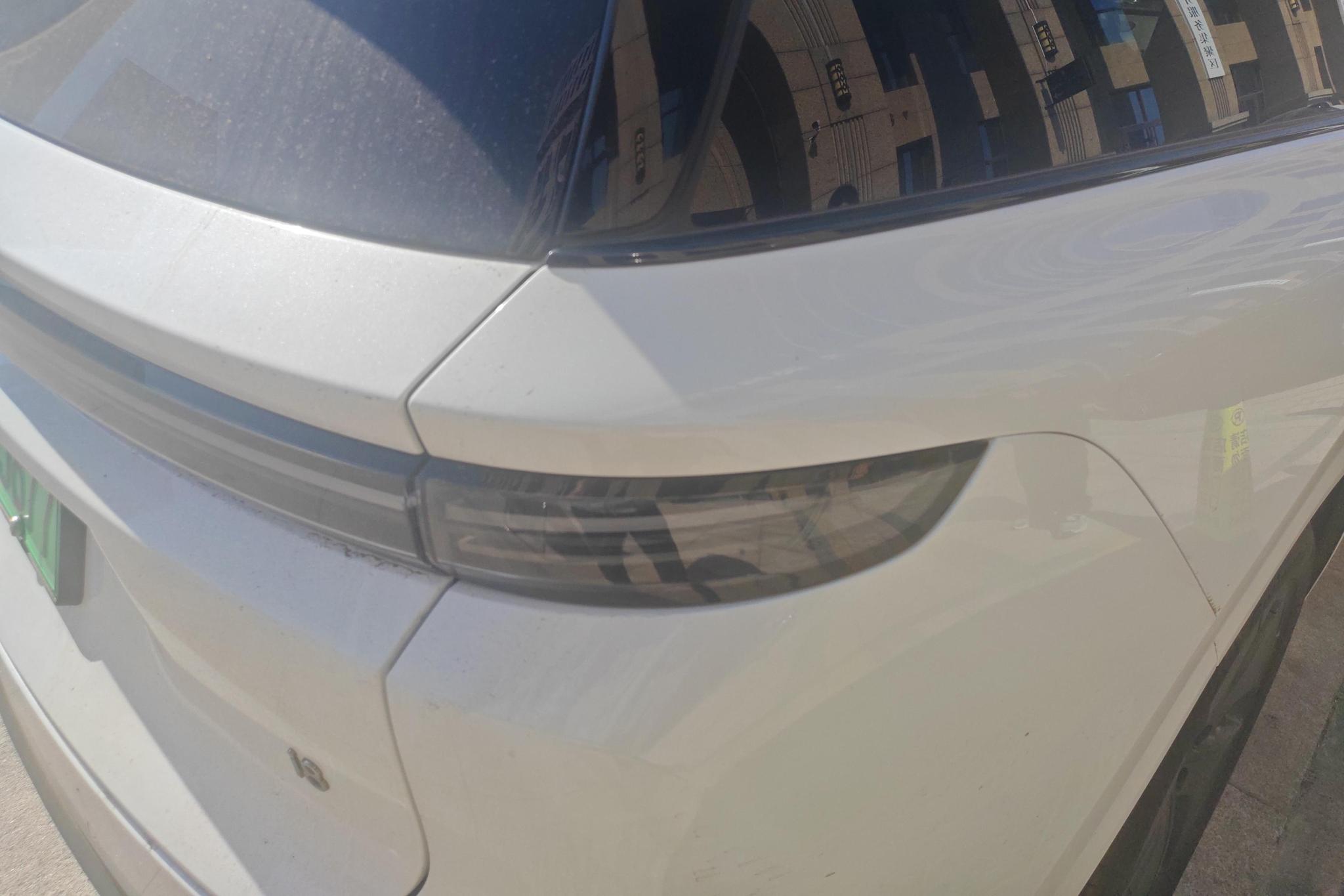 Li Auto i8 2025 Standard