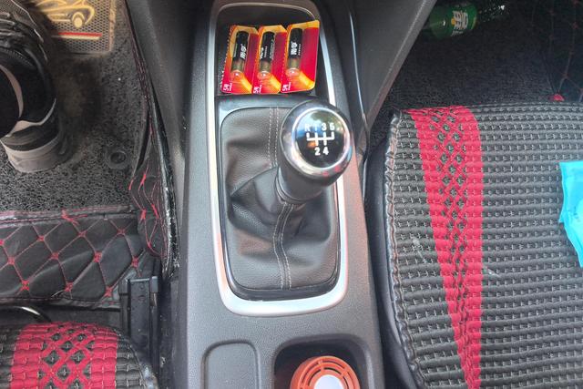 Chevrolet Cavalier 2019 - фото 16