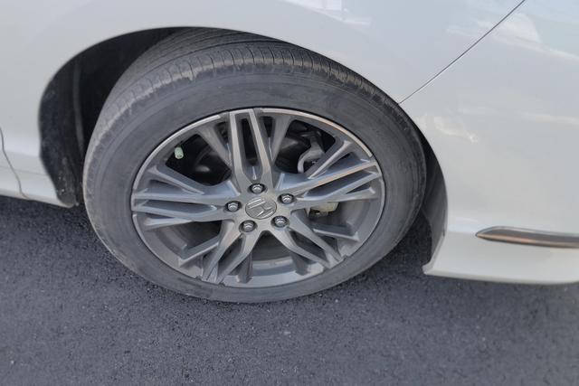 Honda Elysion 2019 - фото 5