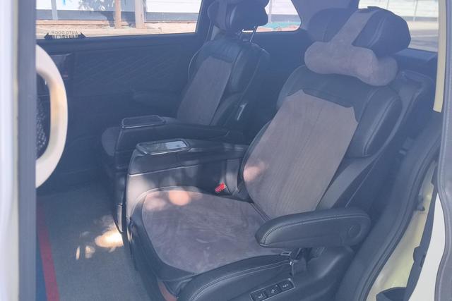 Honda Elysion 2019 - фото 13