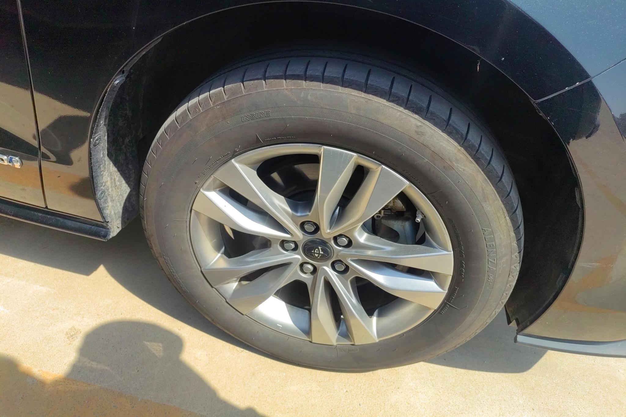 Toyota Sienna 2021 2.5L