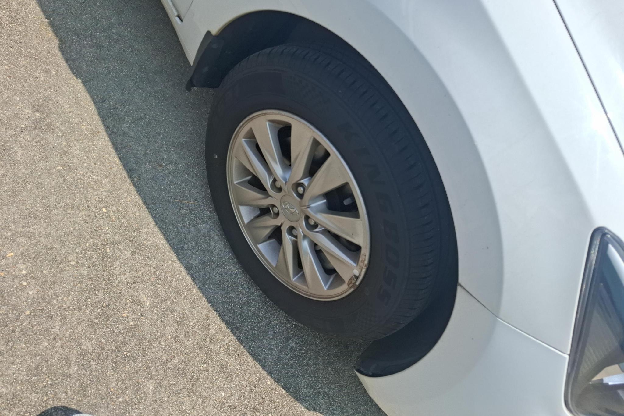 Hyundai Elantra 2020 1.6L AT GL