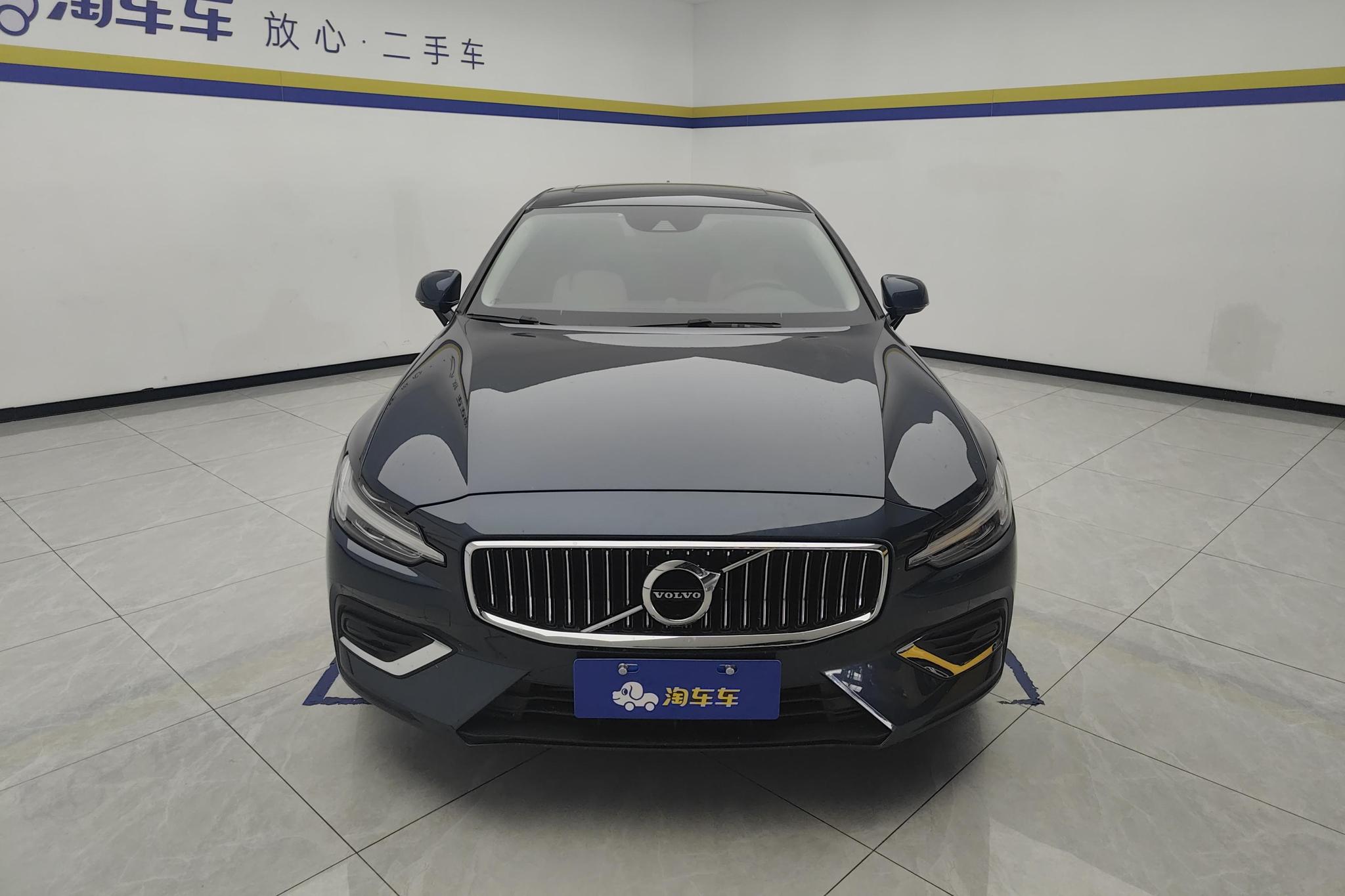 Volvo S60 2021 T4 Luxury