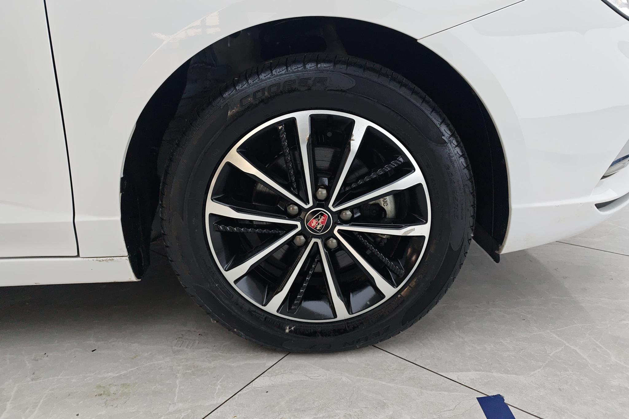 Roewe i5 2020 1.5L AT 4G Flagship