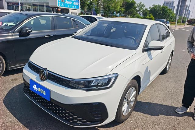 Volkswagen Lavida 2025 1.5 L