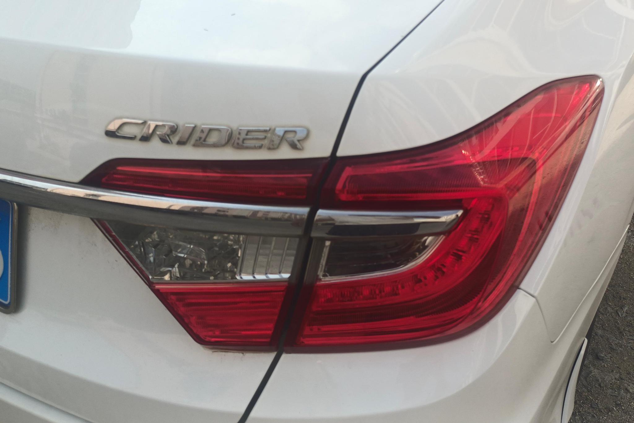 Honda Crider 2013 1.8L AT Luxury