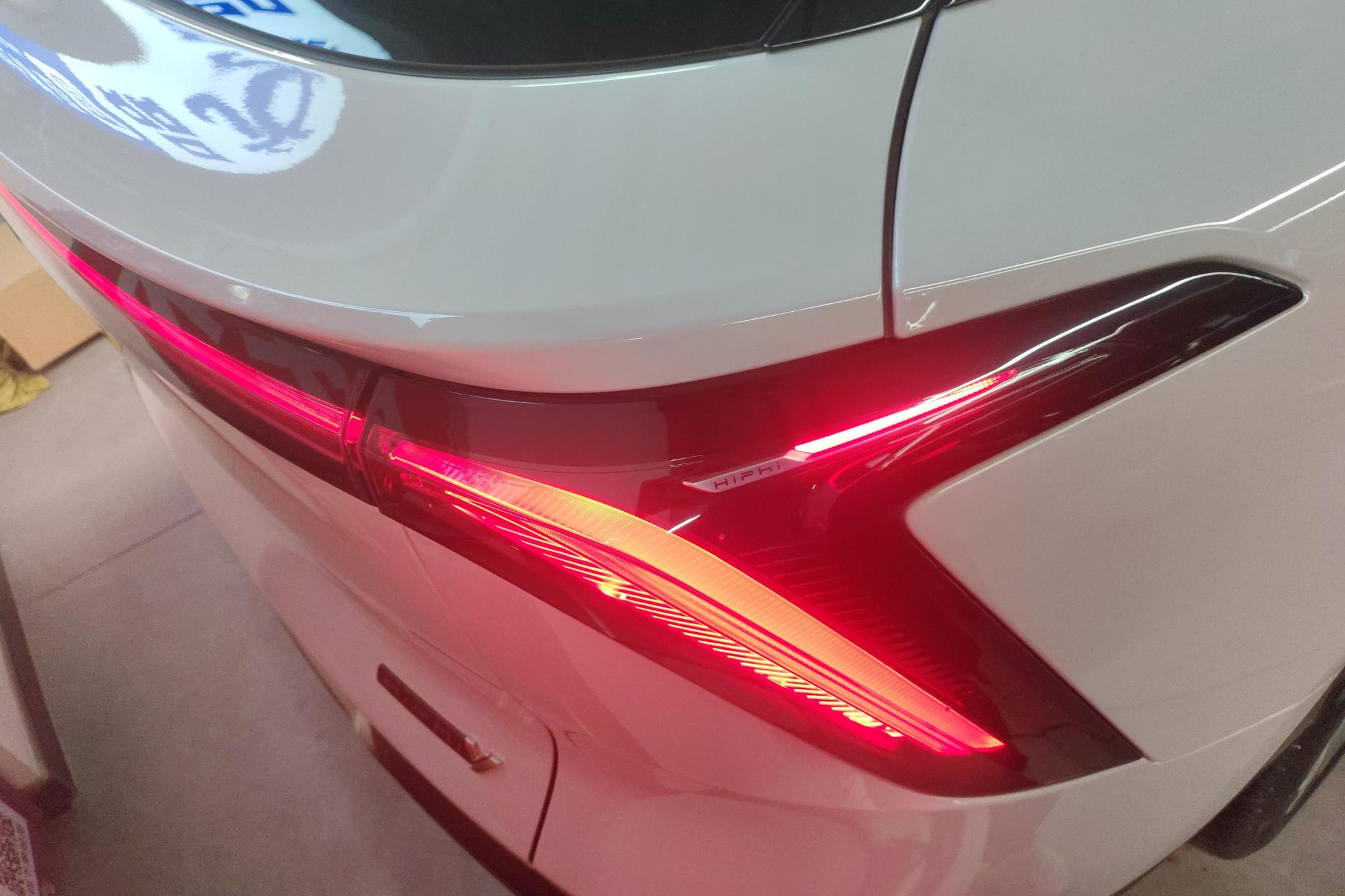 HiPhi HiPhi Y 2023 560km Elite
