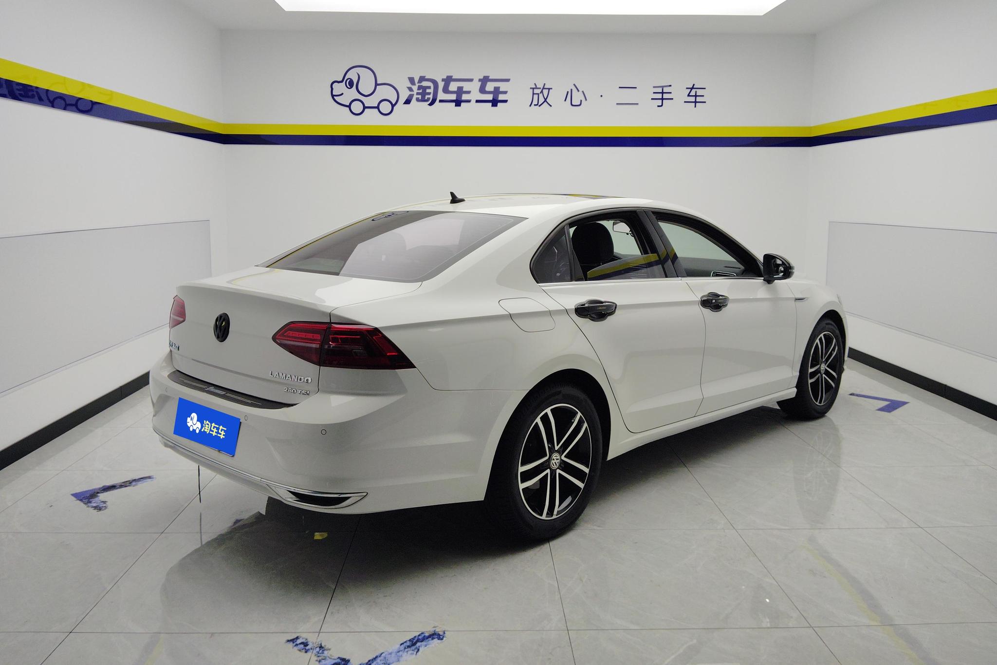 Volkswagen Lamando 2019 280TSI DSG Comfort VI