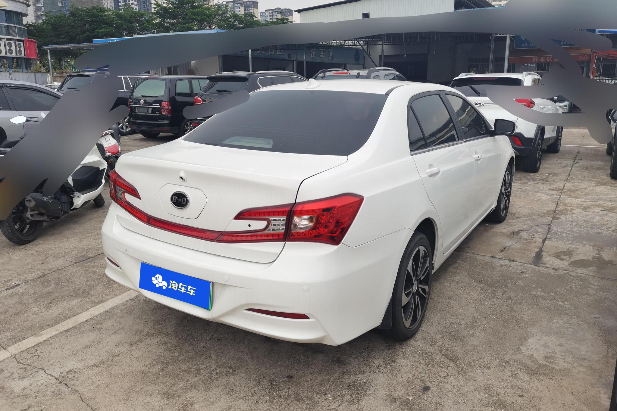 BYD Qin DM 2015 1.5T Flagship Plus