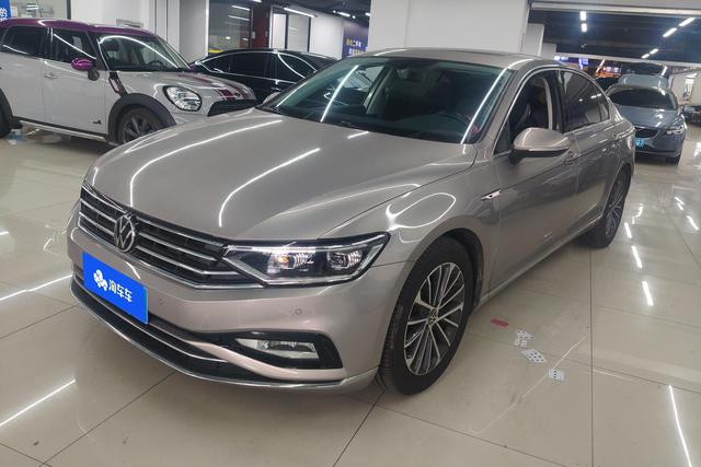 Volkswagen Magotan 2021 Темно-серый из Китая, фото 4