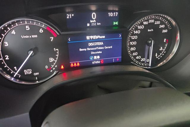 Cadillac CT4 2022 28 T Premium — фото 14