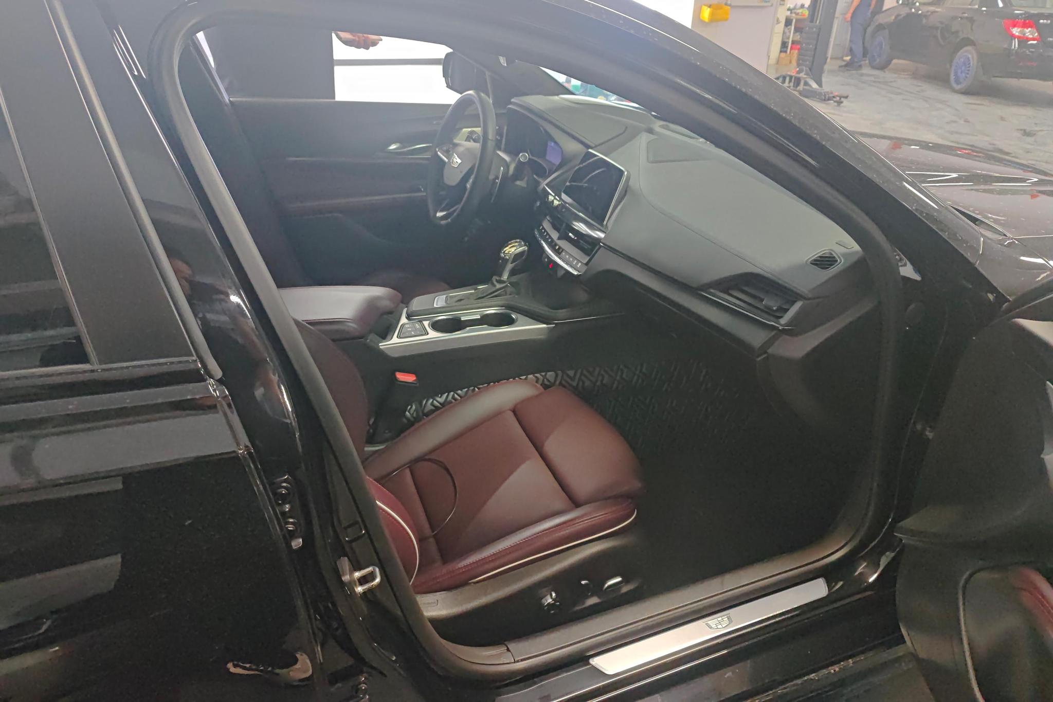 Cadillac CT4 2022 28T Luxury