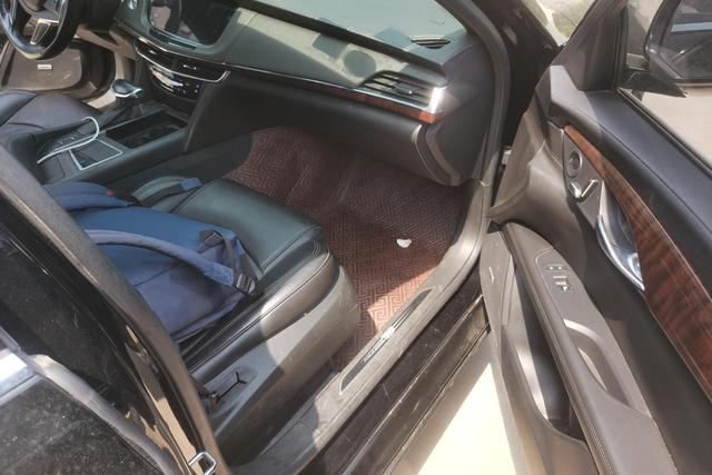 Cadillac CT6 PLUG-IN 2017 30 E Elite — фото 7