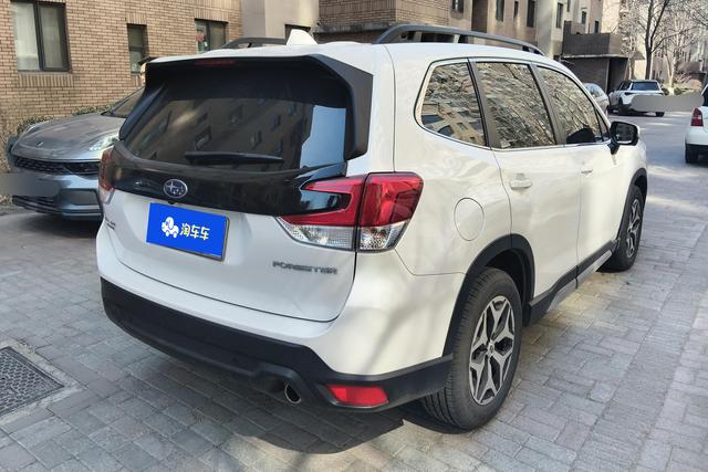 Subaru FORESTER 2022 2.0i AWD Eye Sight — фото 4