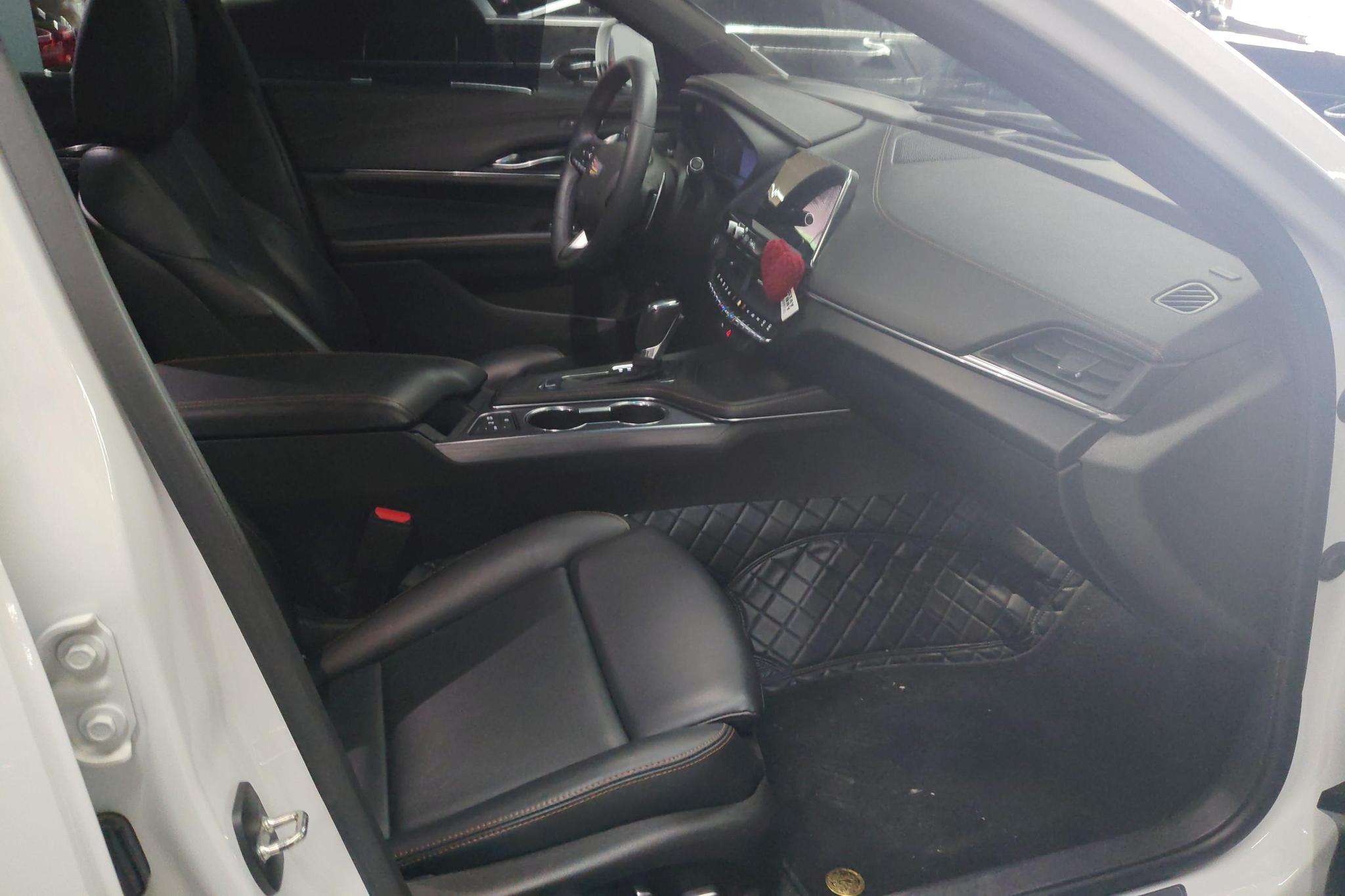 Cadillac CT4 2021 28T Luxury