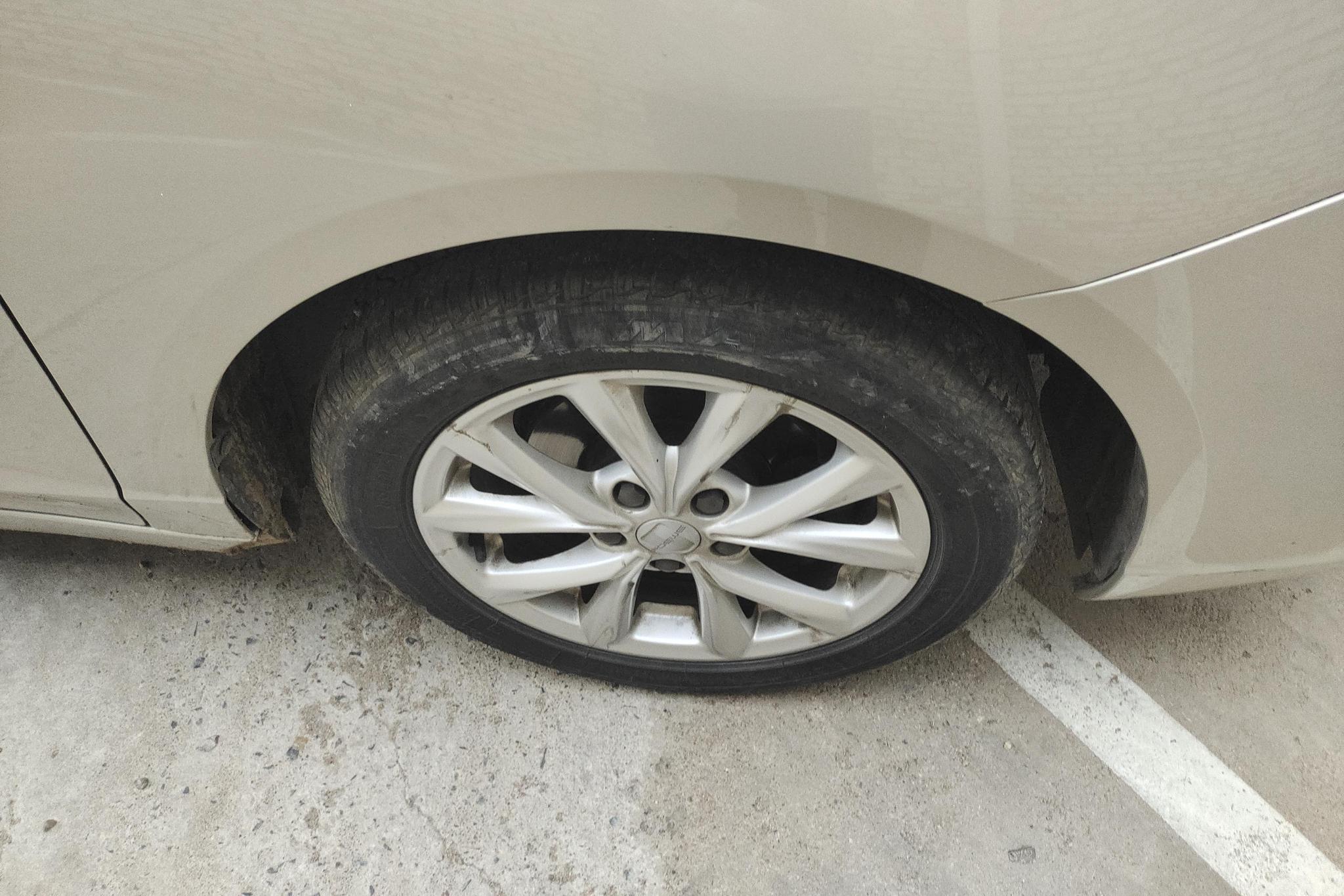 Roewe i5 2020 1.5L MT 4G