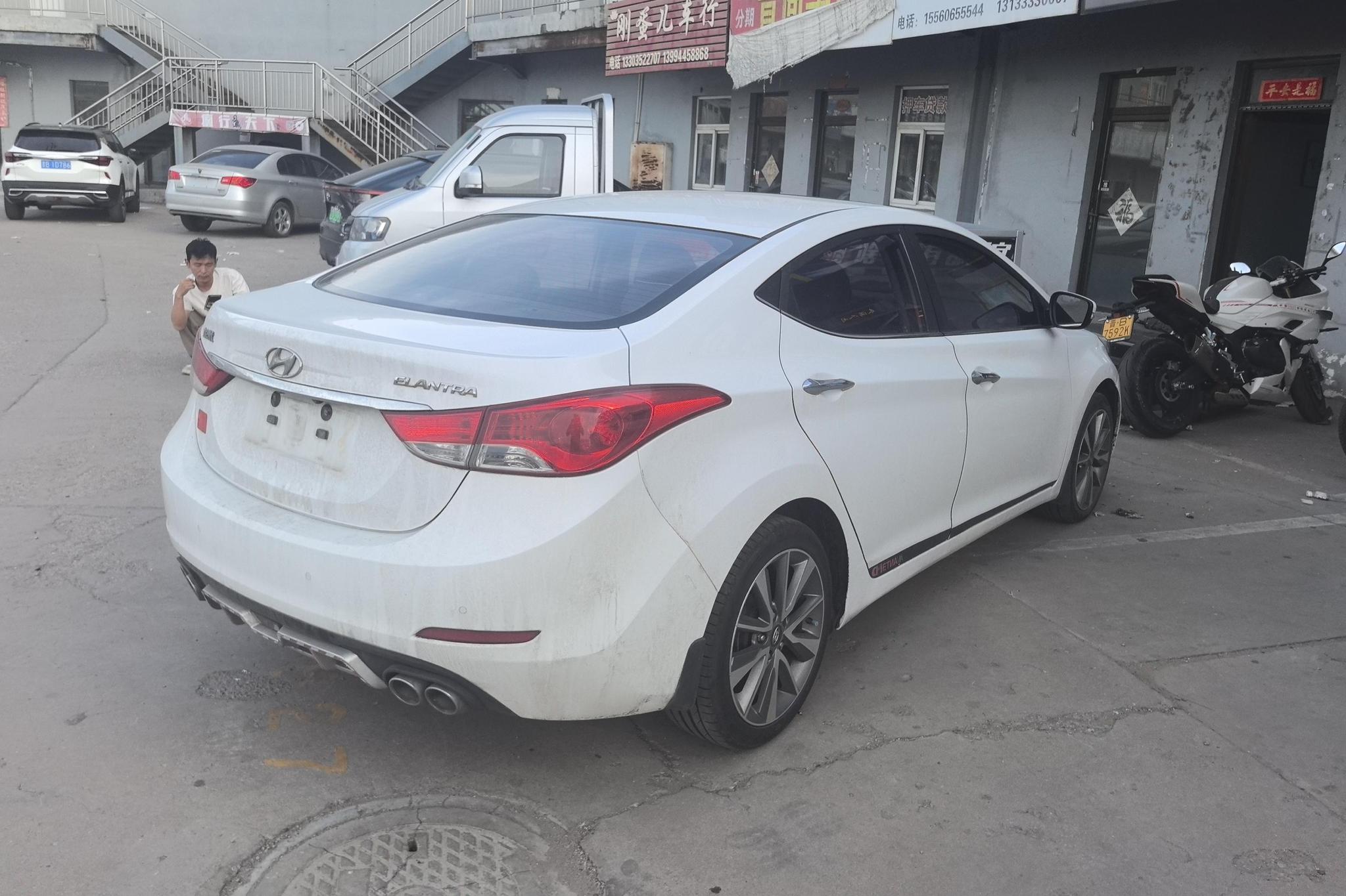 Hyundai Elantra 2015 1.6L AT Lead