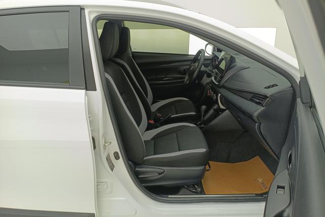 Toyota YARIS L 2020 X 1.5 L CVT — фото 10