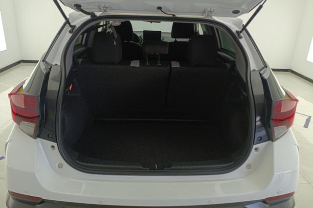 Toyota YARIS L 2020 X 1.5 L CVT — фото 17