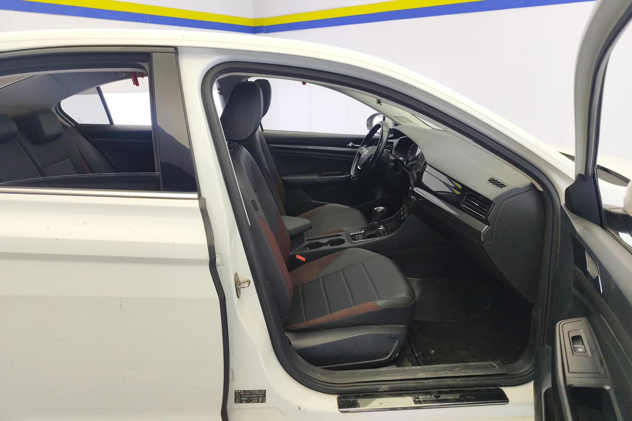 Volkswagen Bora 2019 1.5L AT Elite VI