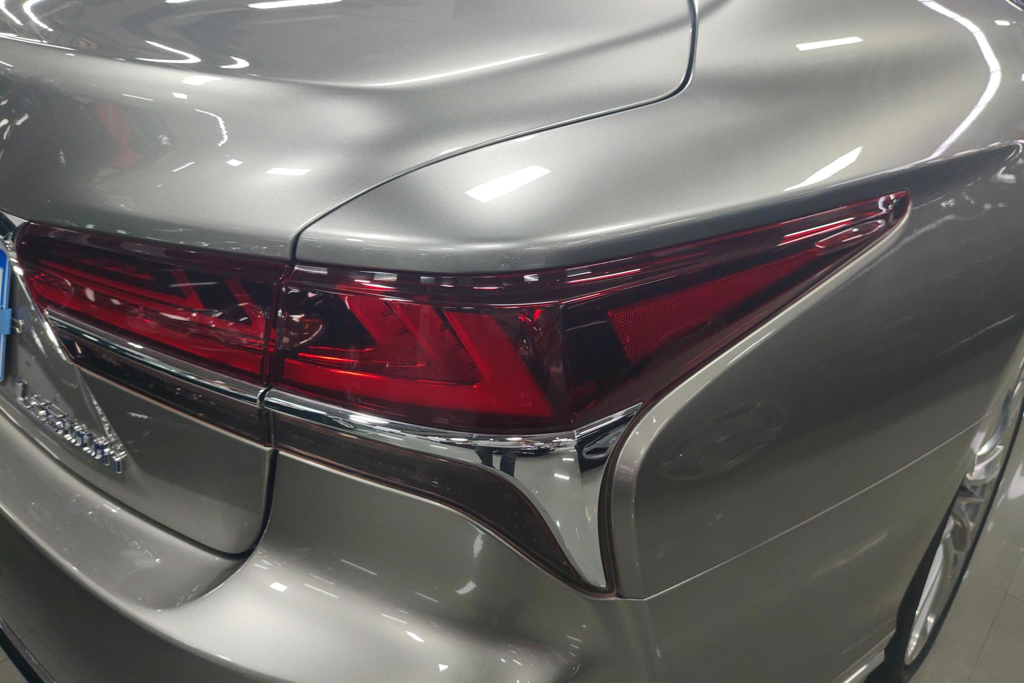 Lexus LS 2018 500h Executive V