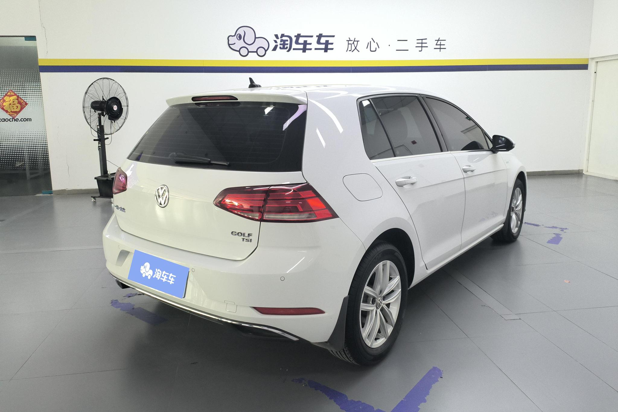 Volkswagen Golf 2019 200TSI DSG Comfort VI