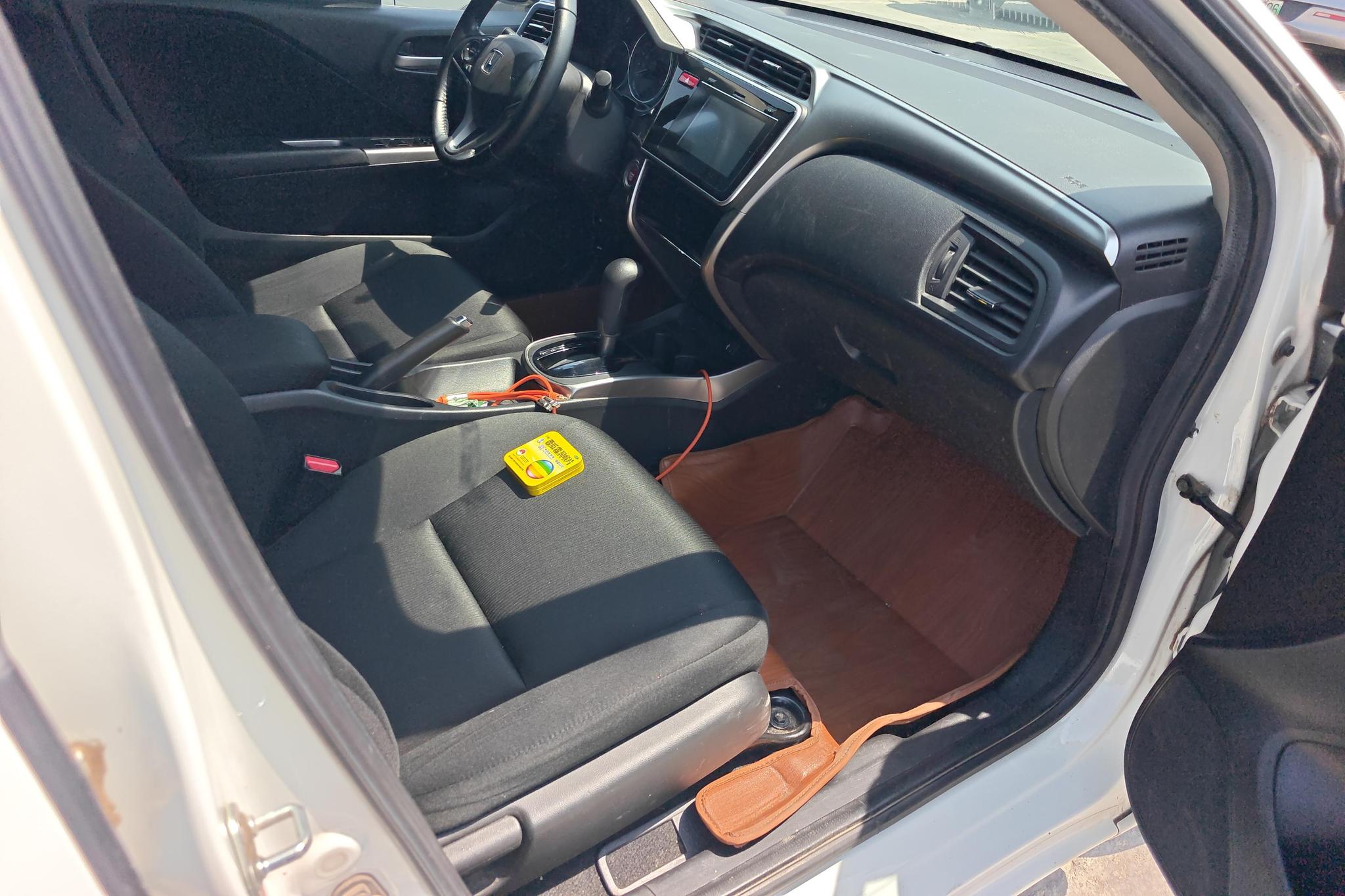 Honda City 2015 1.5L CVT Flagship