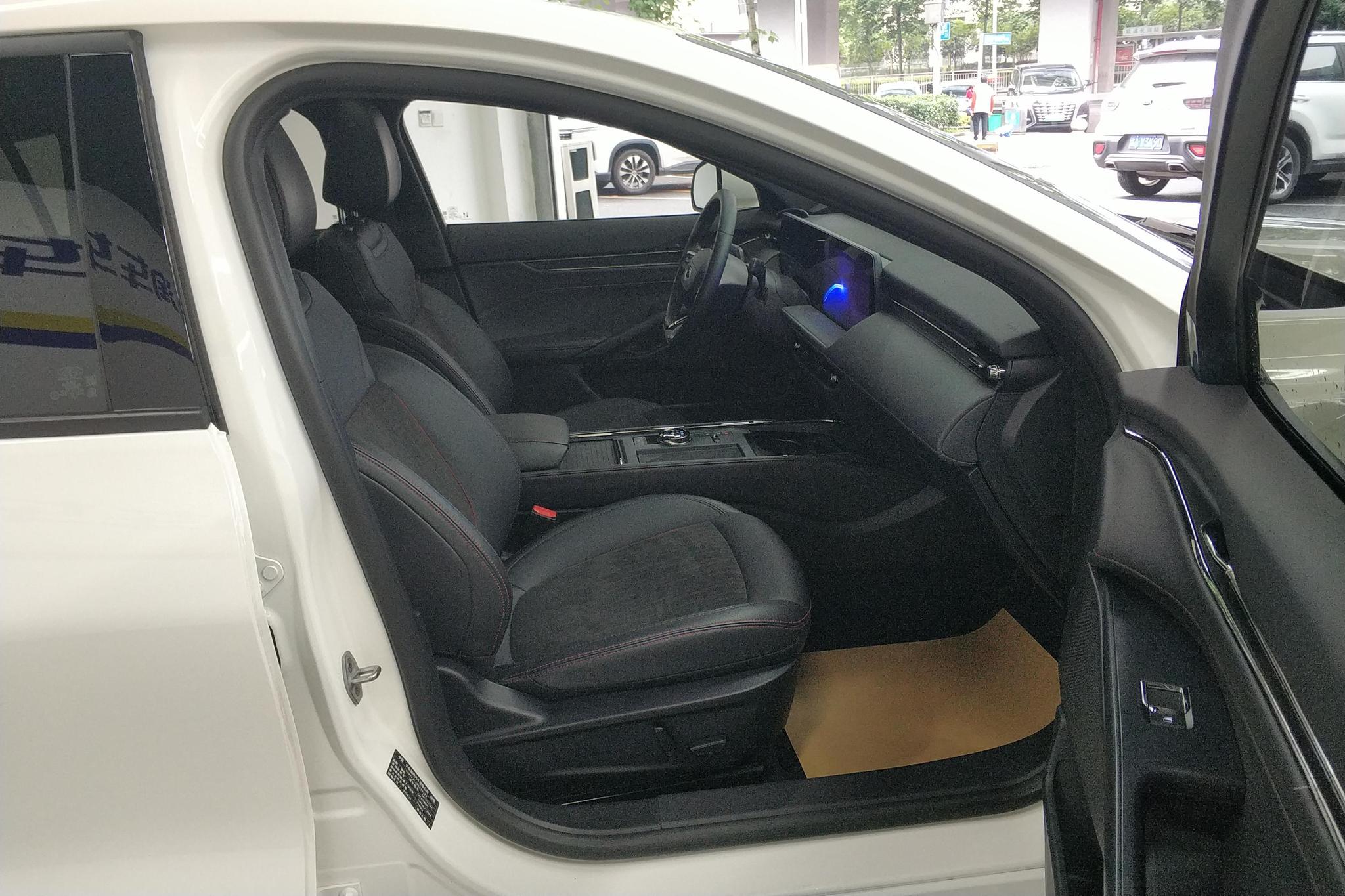 Ford Mondeo id 4439513 из Китая 15