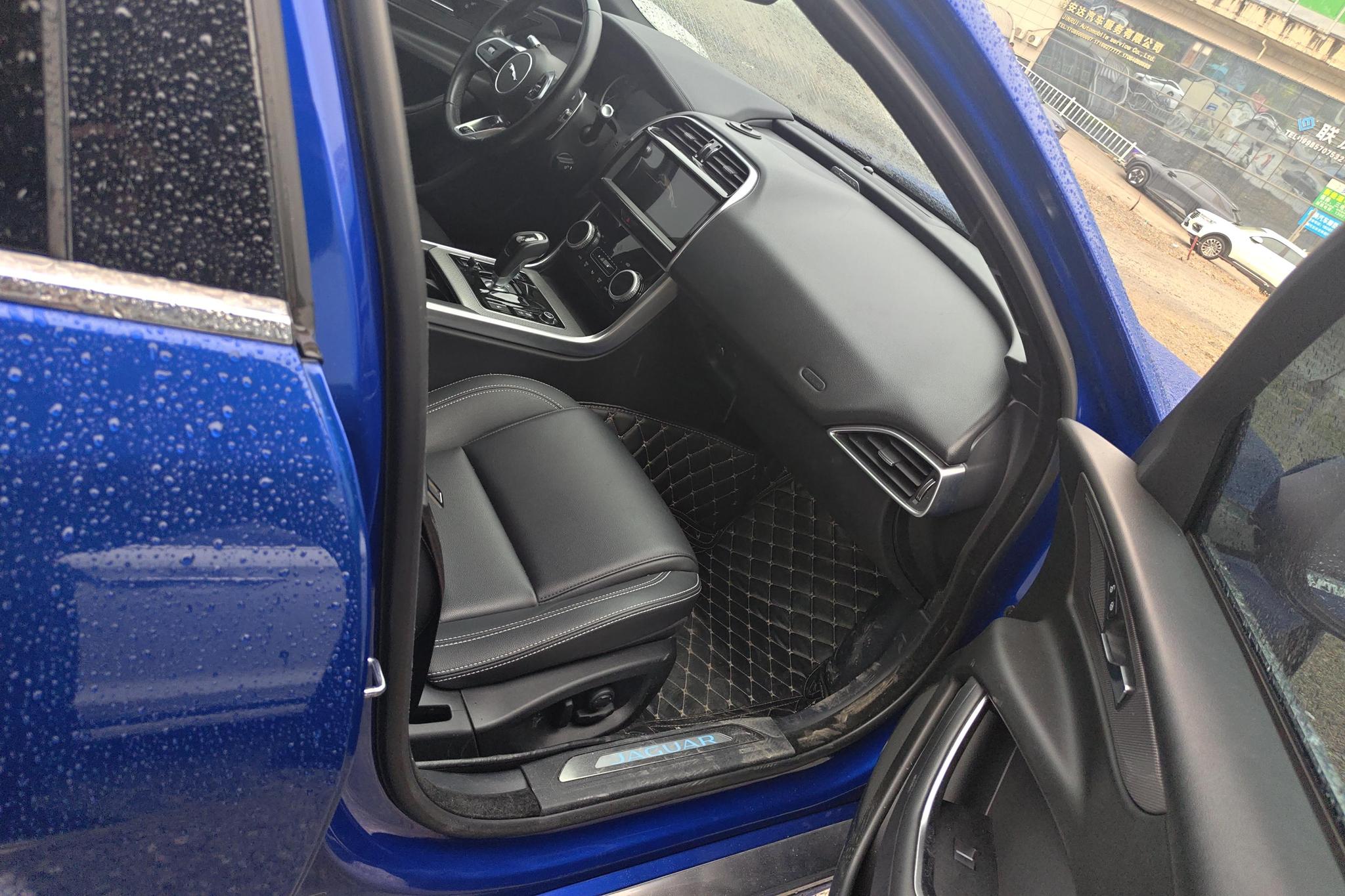 Jaguar XEL 2021 2.0T 200PS R-DYNAMIC Sport